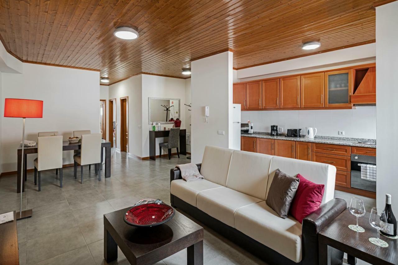 Ourmadeira - Taberna Apartments, Old Town فونشال المظهر الخارجي الصورة